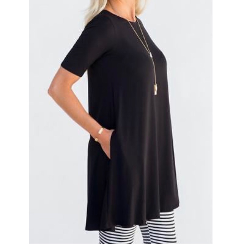 Agnes & Dora - Swing Tunic - Black NWT